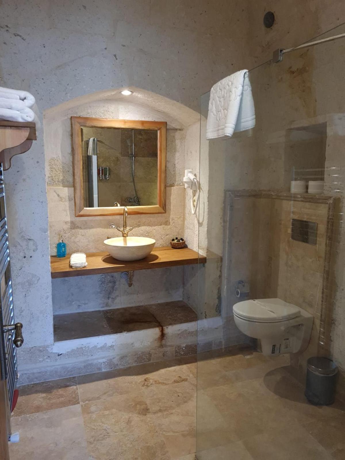 אורגופ Narcissos Cave Hotel מראה חיצוני תמונה